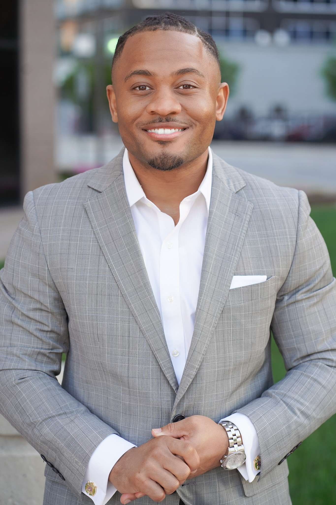 Headshot of Chris Logan
